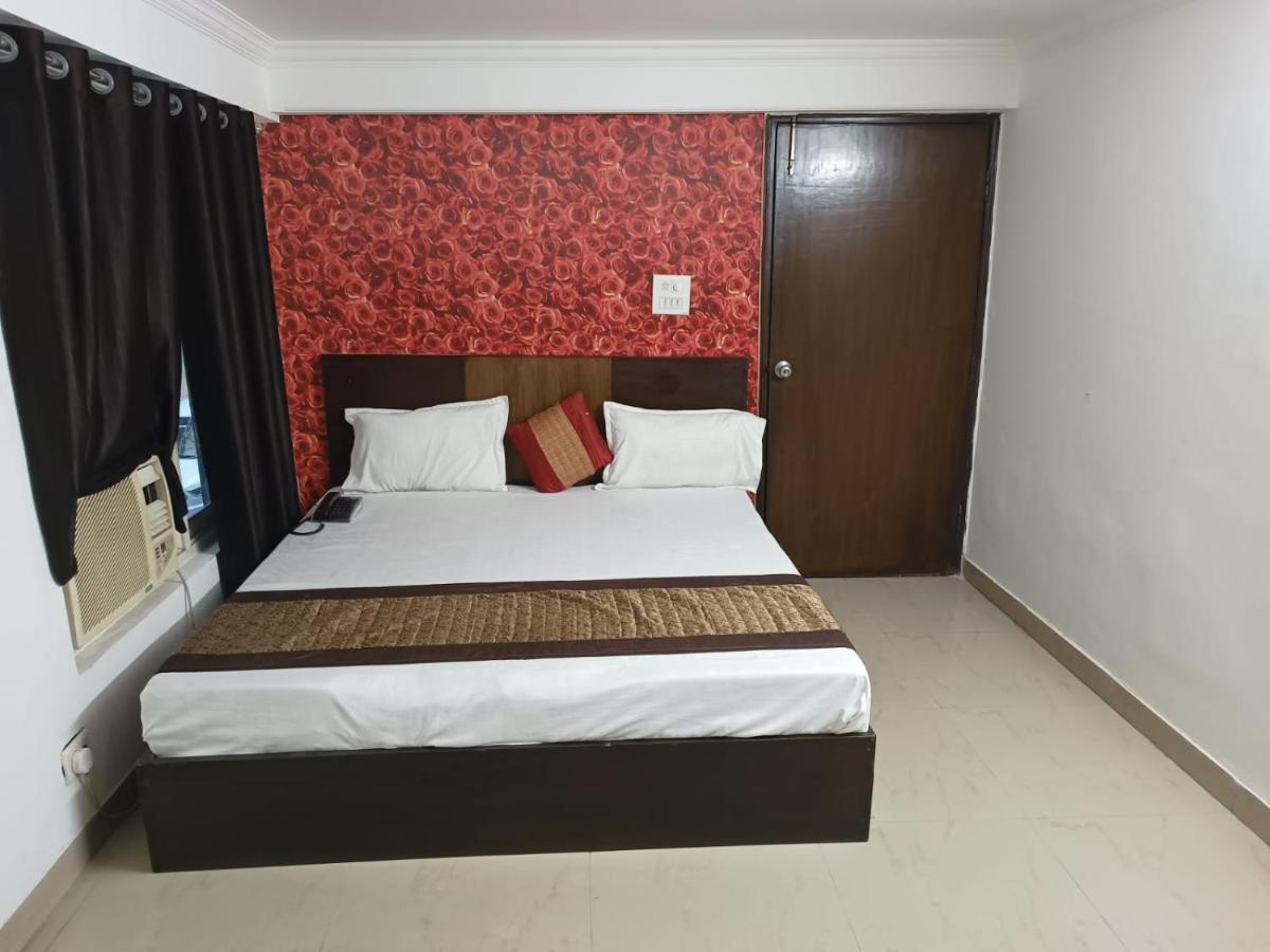 Hotel Airport Aditya Inn Nueva Delhi Exterior foto